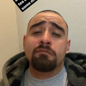 Meet your Posher, Josue